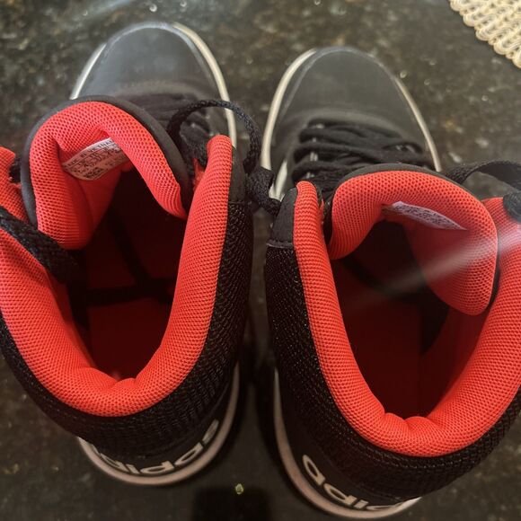 Adidas Unisex Hoops 2.0 Boys Size 5 Mid Black white red High Top Shoes Sneakers - Picture 6 of 8